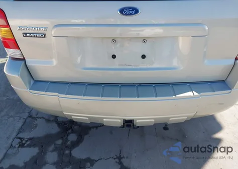 2005 Ford Escape Limited из США, поврежденный, VIN 1FMYU04145KB16304